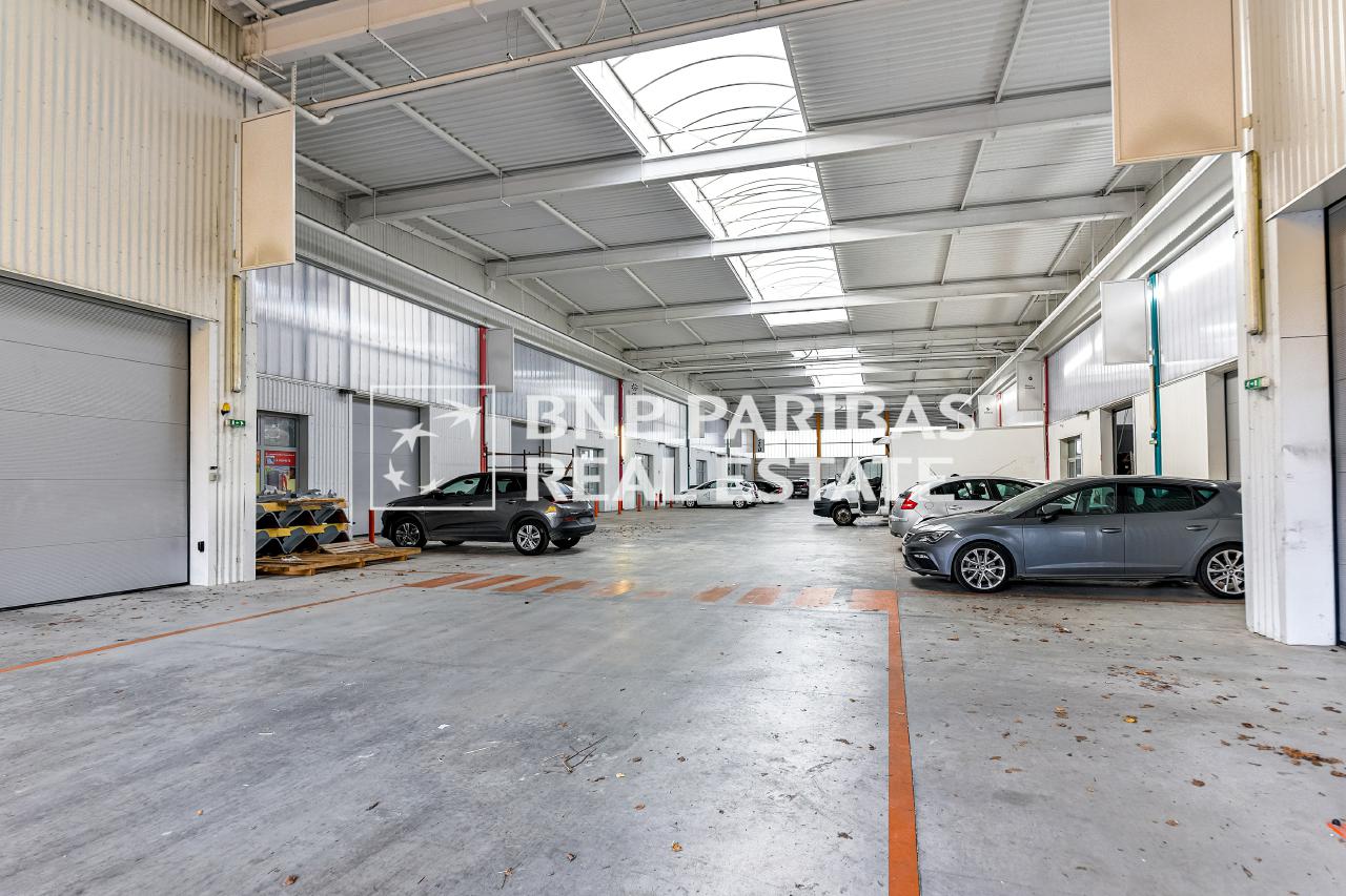 Local d'activité Palaiseau 586m² Location local d'activité Palaiseau Essonne OLACT2424022 9